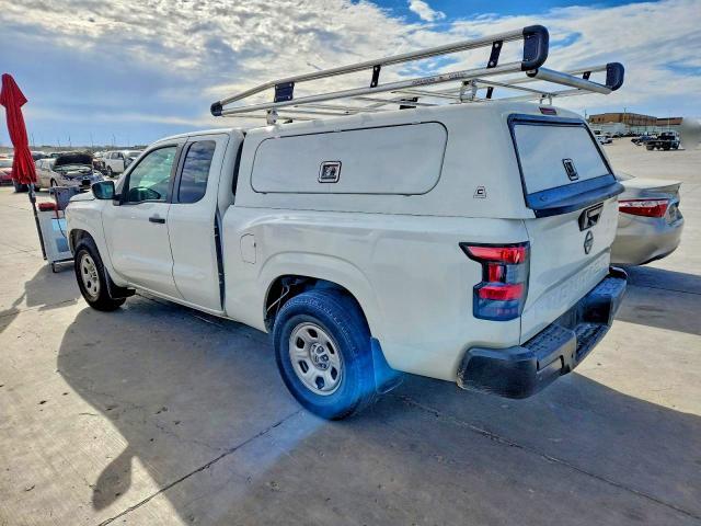 2023 Nissan Frontier s