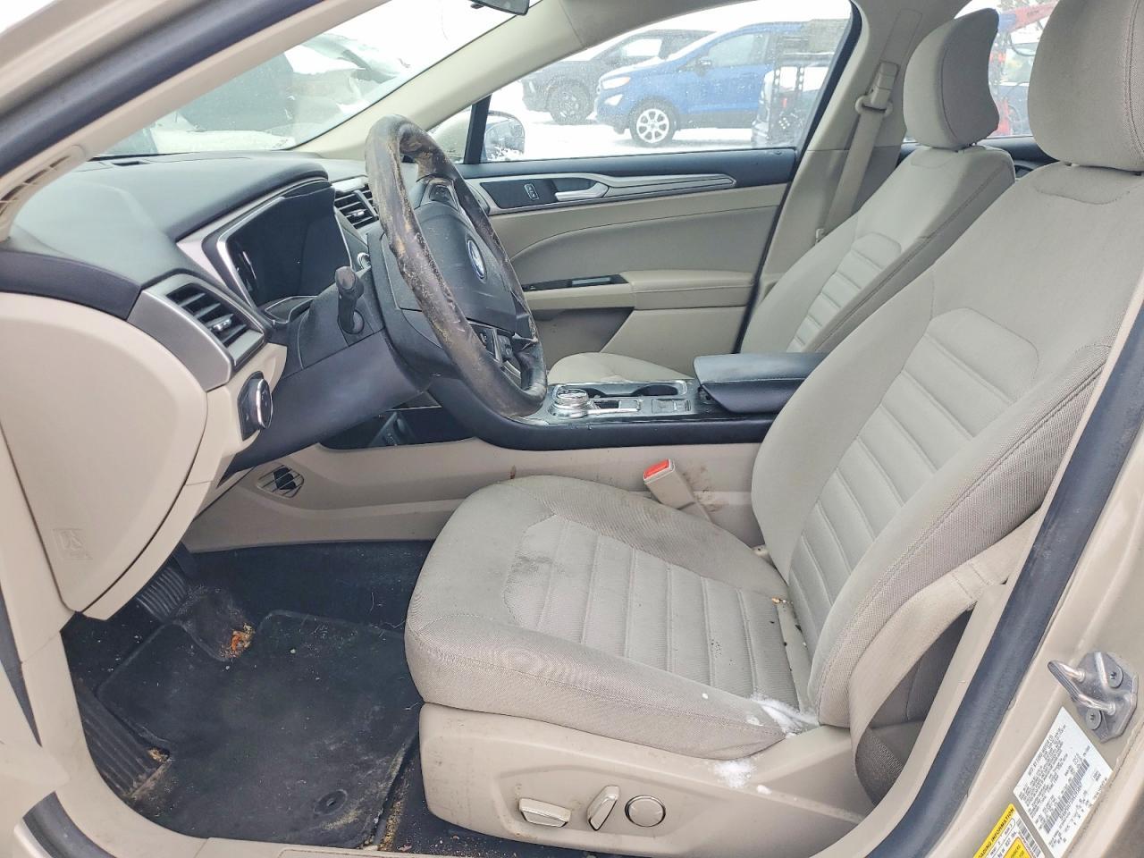 2017 Ford Fusion se