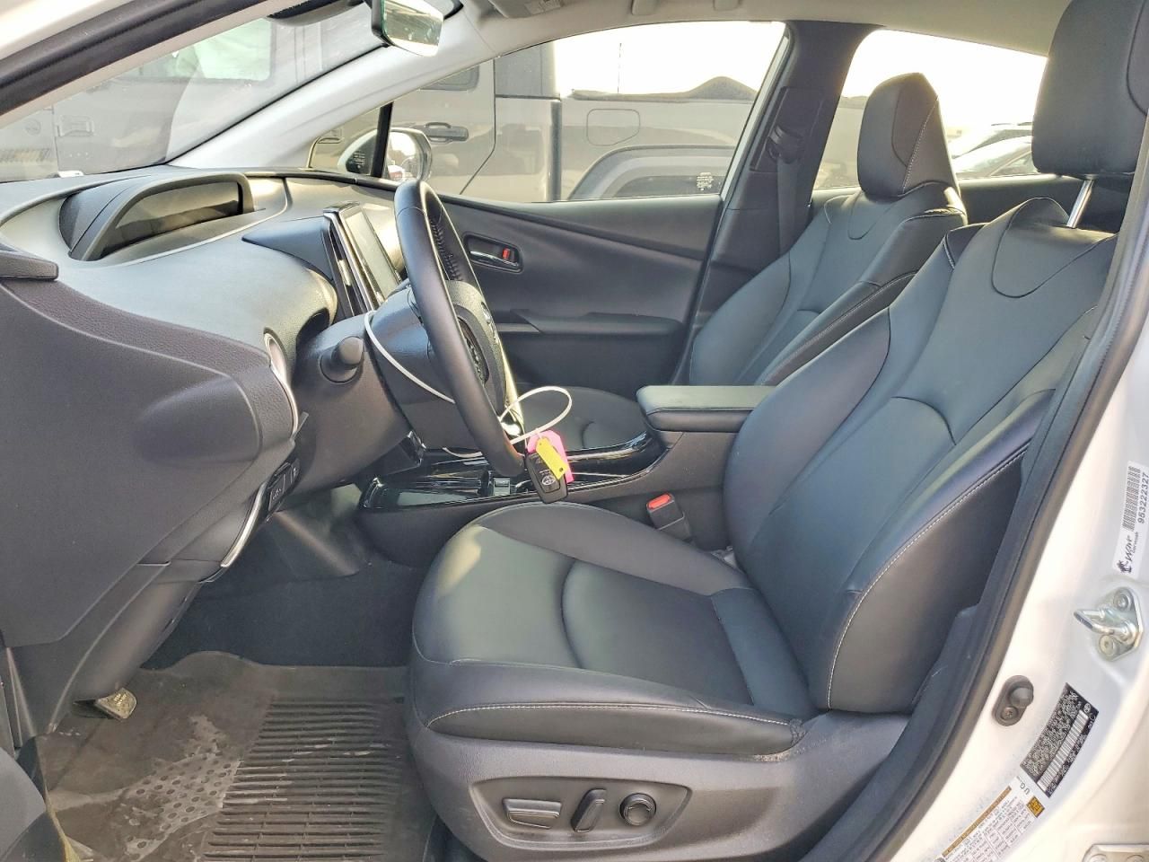 2022 Toyota Prius Prime le