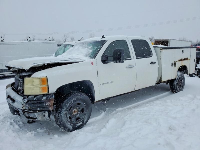 2009 Chevrolet Silverado Utility / Service Truck