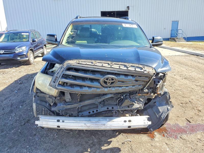 2008 Toyota Sequoia SR5