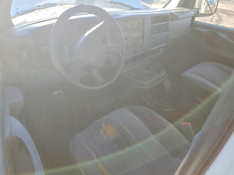 2007 Chevrolet Express G2500 Delivery Van