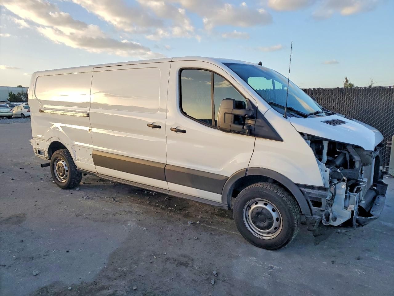 2023 Ford Transit T-250