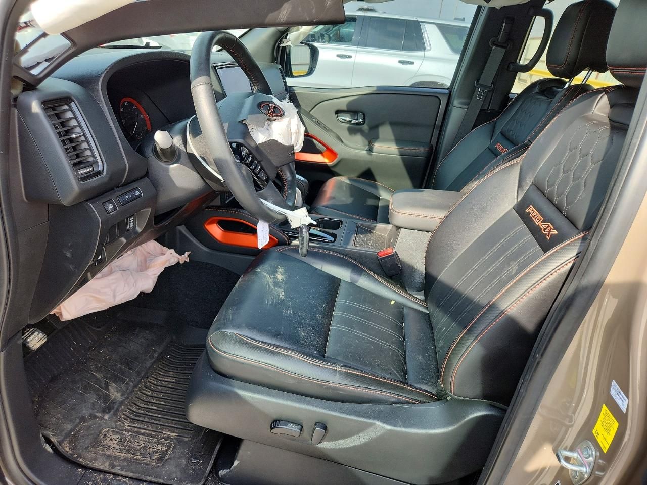 2024 Nissan Frontier s