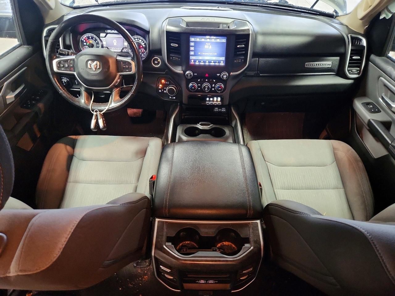 2020 Dodge Ram 1500 big Horn/lone Star