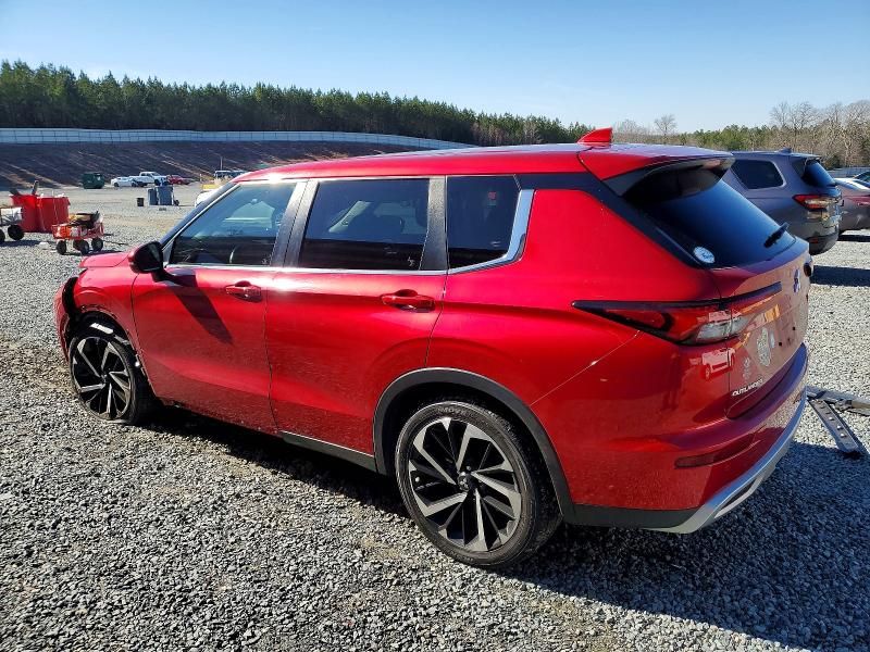 2022 Mitsubishi Outlander se