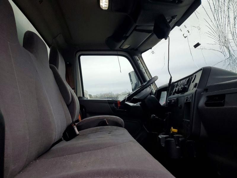 2020 International Mv607