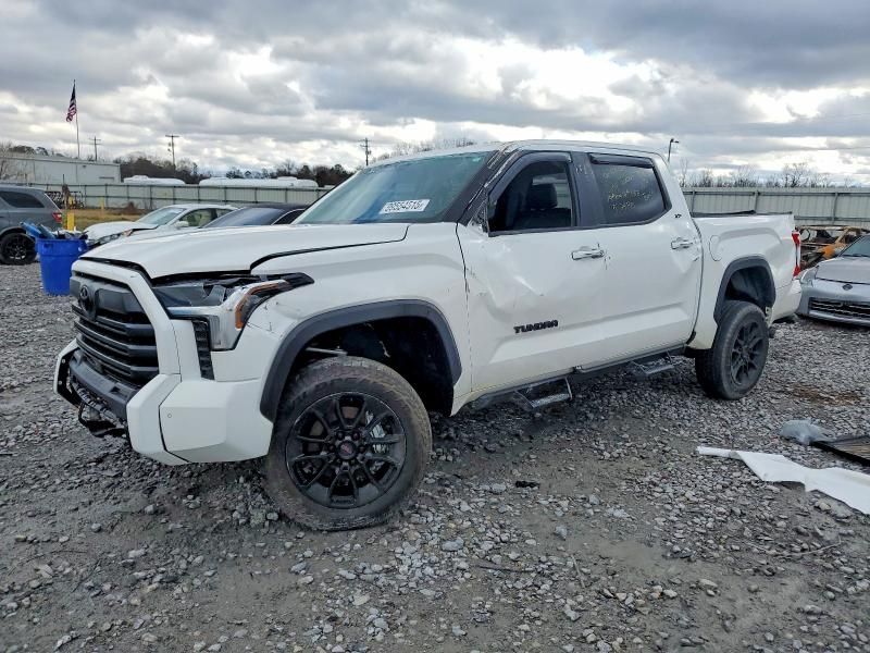 2024 Toyota Tundra Crewmax sr