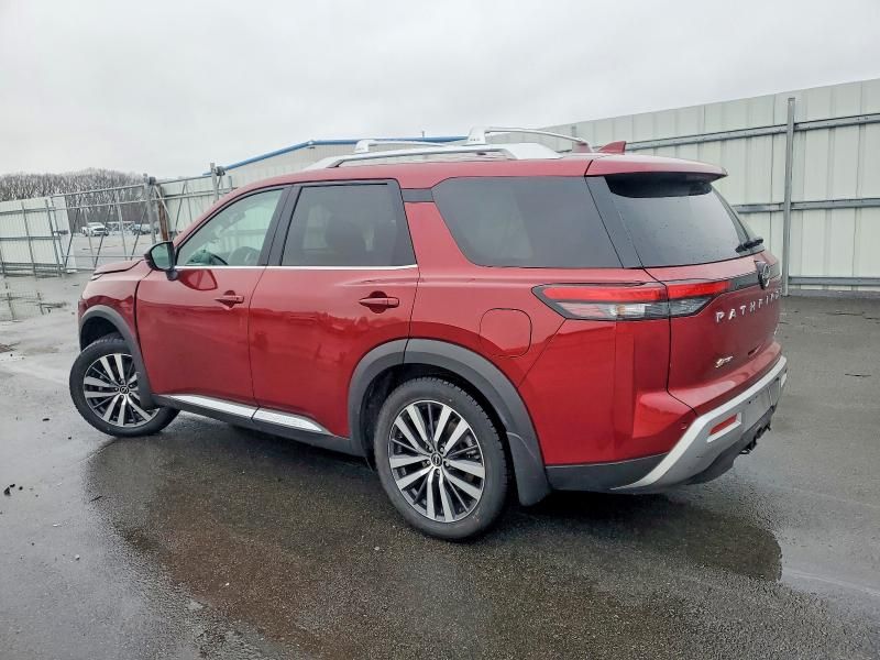 2022 Nissan Pathfinder Platinum