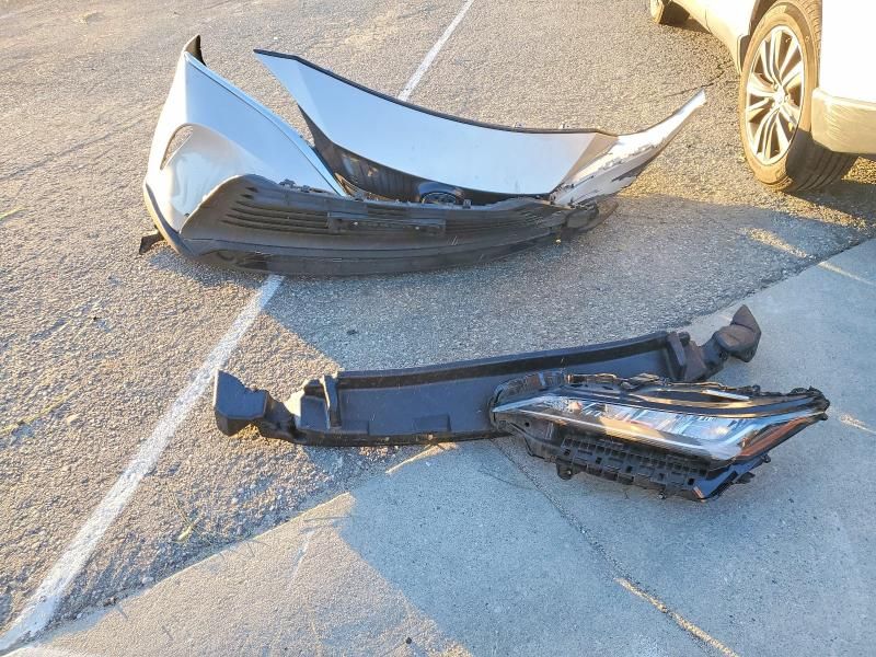 2021 Toyota Venza le