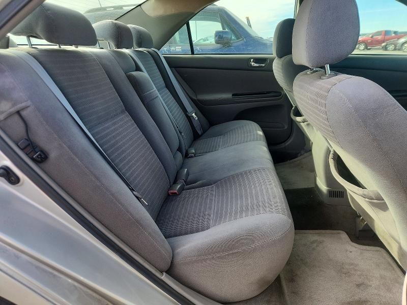 2006 Toyota Camry le