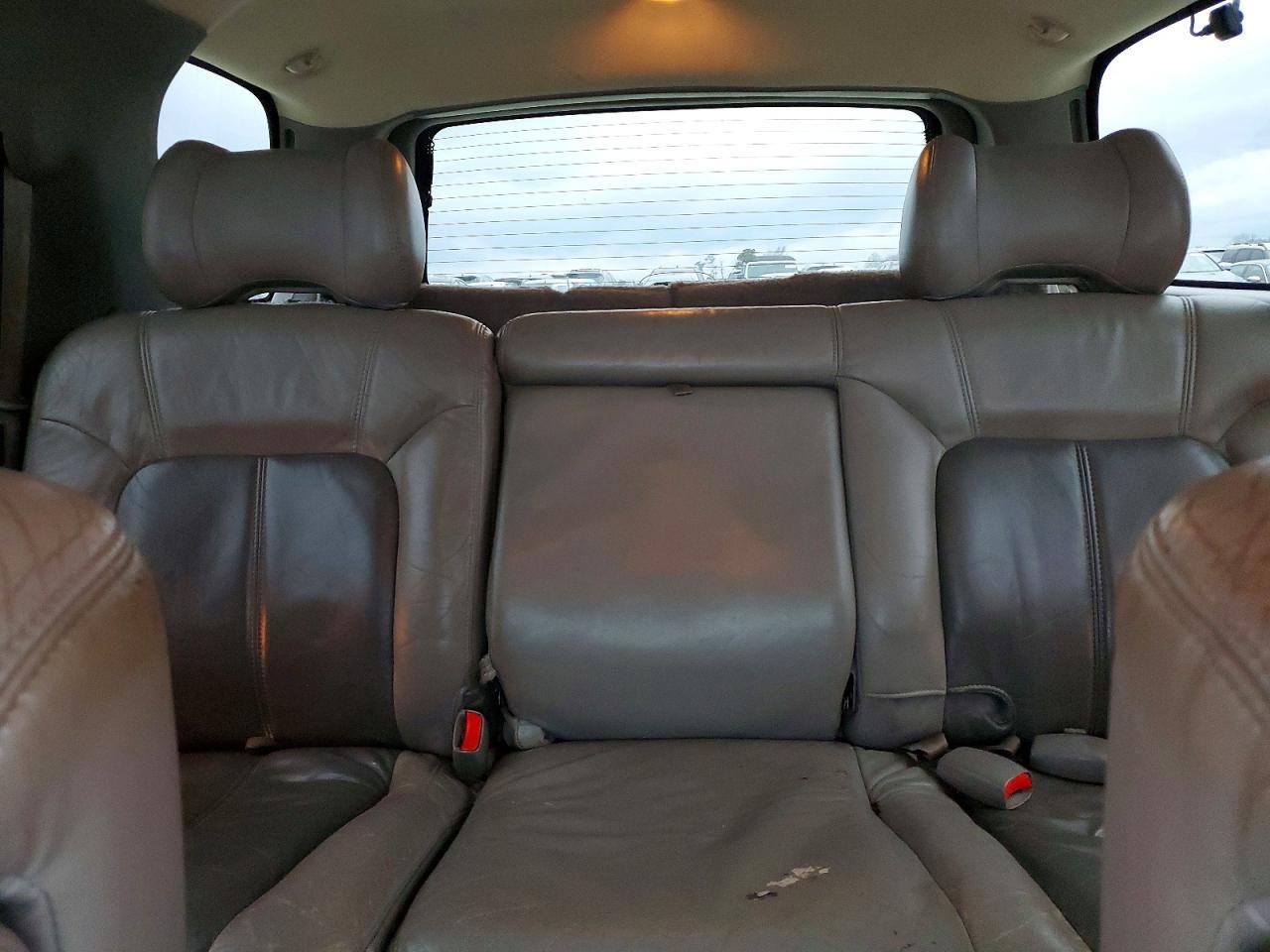 2001 GMC Denali