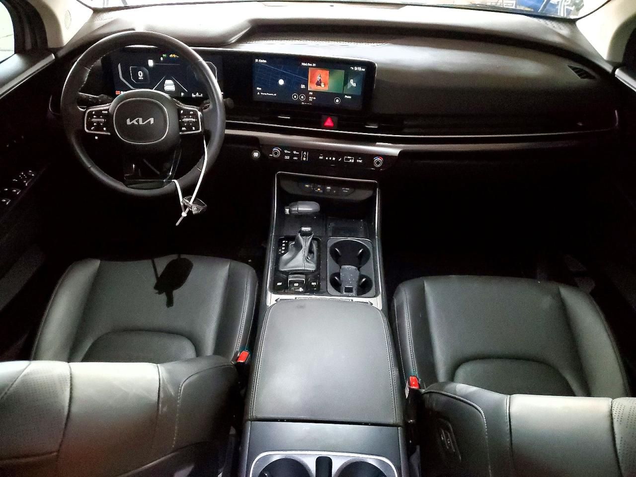 2025 KIA Carnival sx