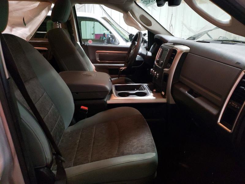 2017 Dodge RAM 1500 SLT
