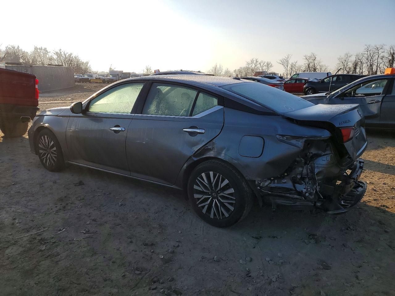 2023 Nissan Altima sv