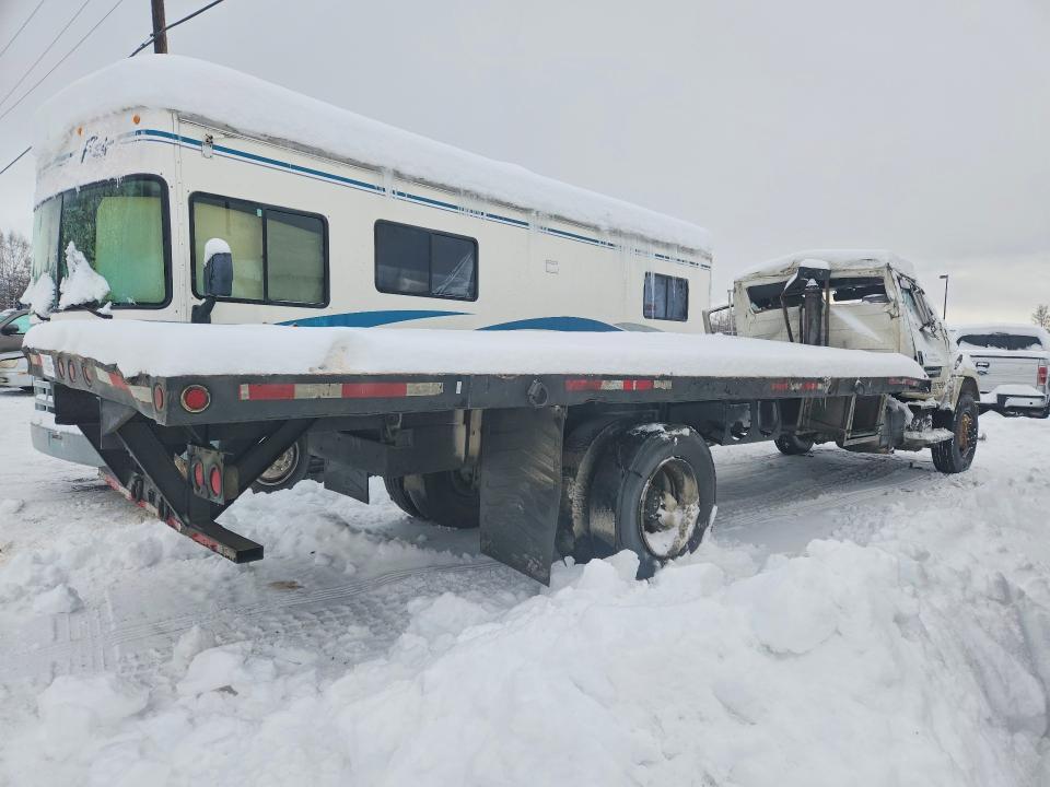 1999 Freightliner Medium Conventional Fl70