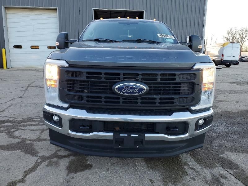 2024 Ford F350 Super Duty