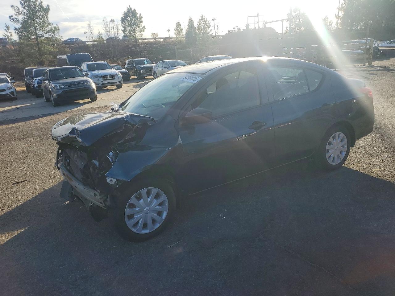 2016 Nissan Versa s