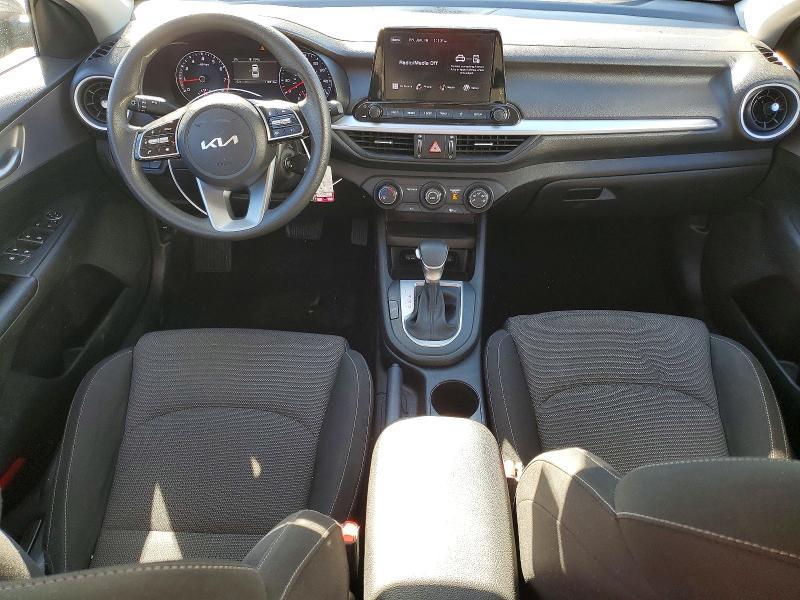 2023 KIA Forte lx