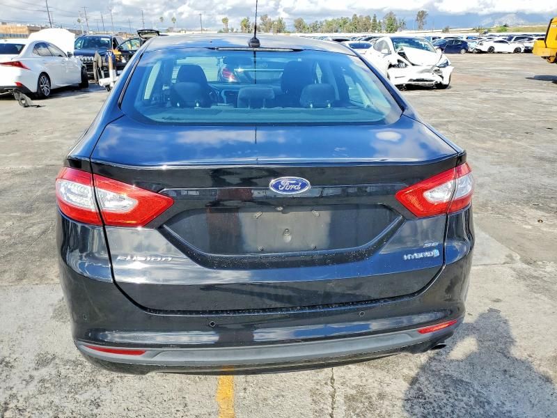 2016 Ford Fusion se Hybrid