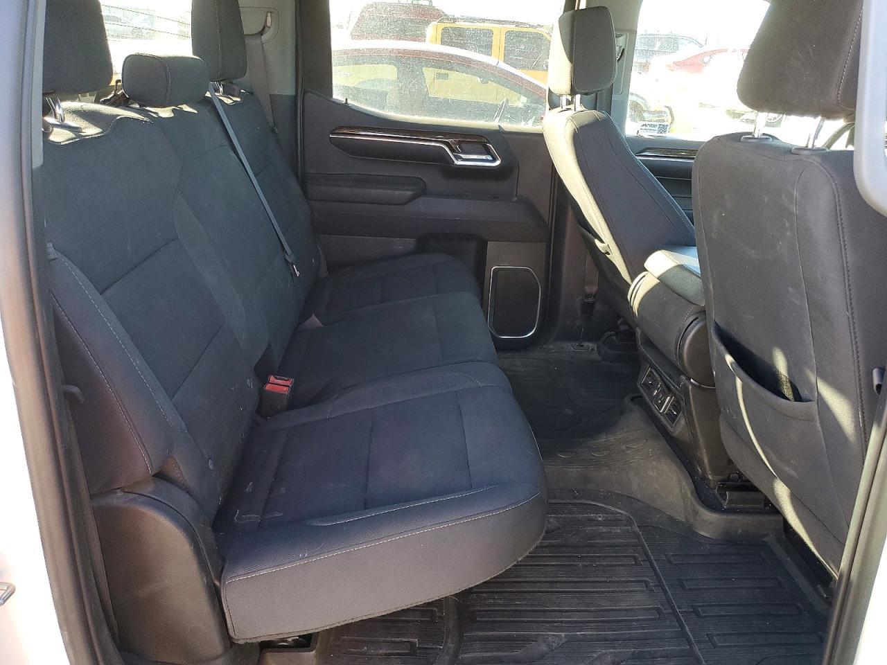 2023 GMC Sierra K1500 sle