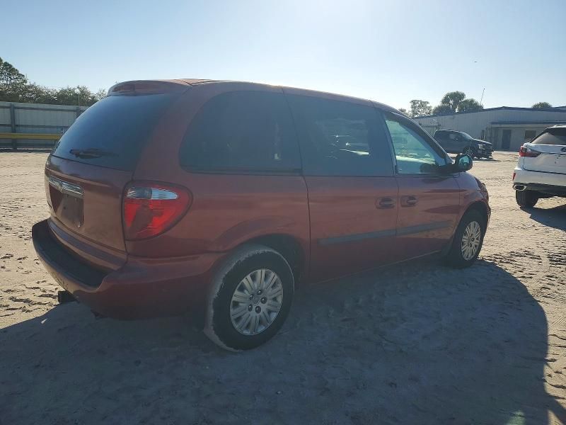 2005 Chrysler Town & Country