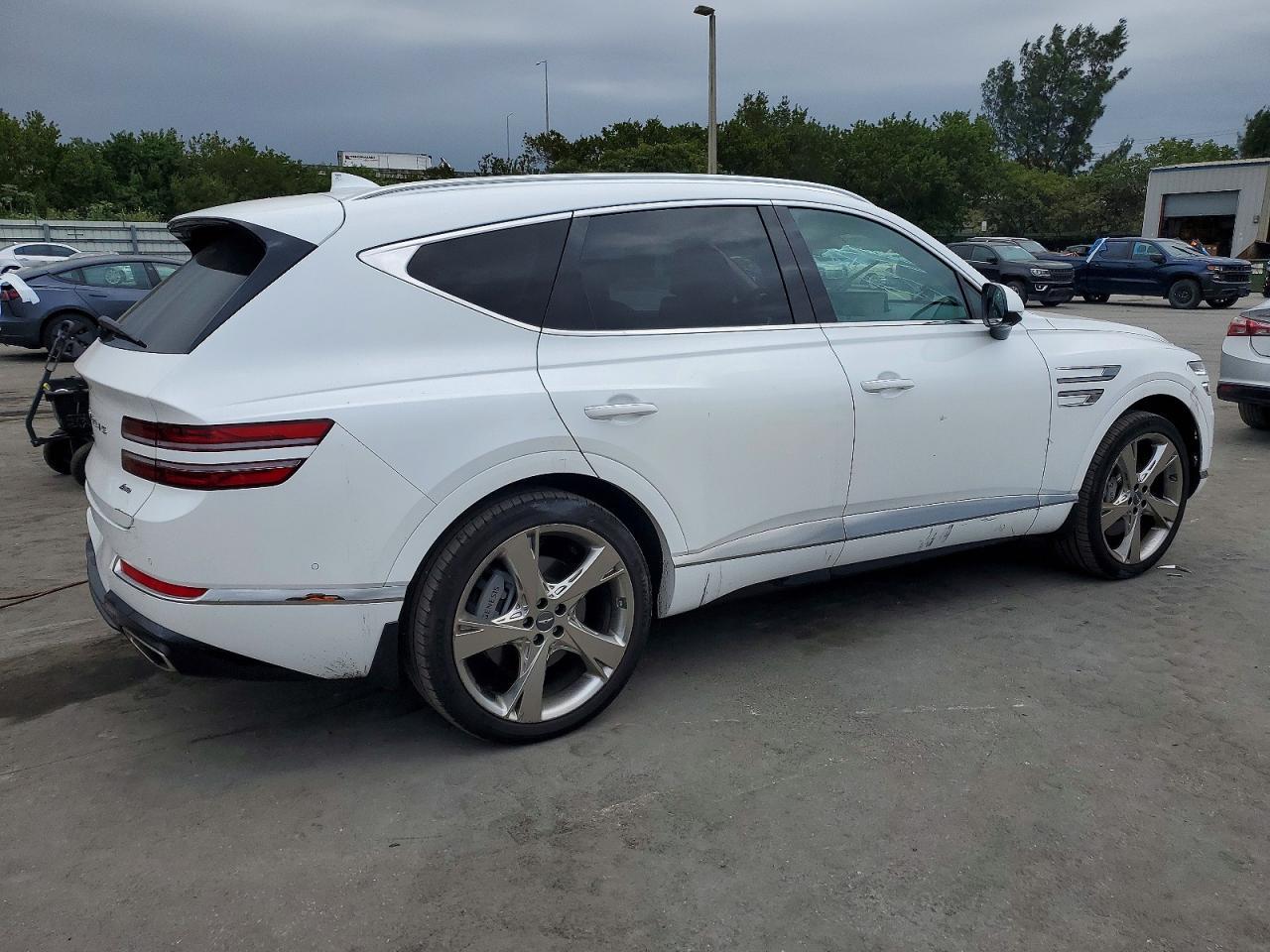 2023 Genesis Gv80 Base