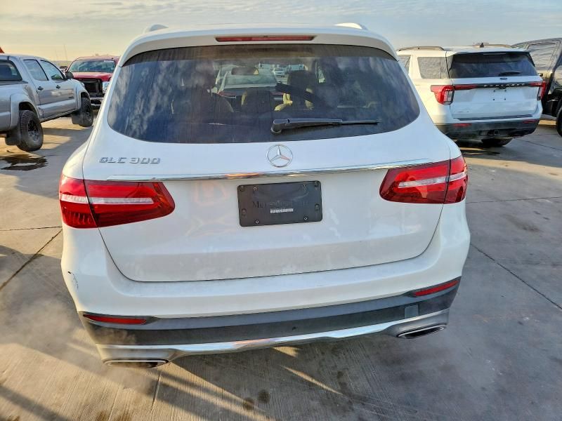 2019 Mercedes-Benz Glc 300