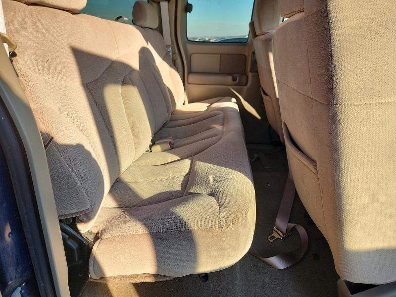 2002 GMC New Sierra C1500