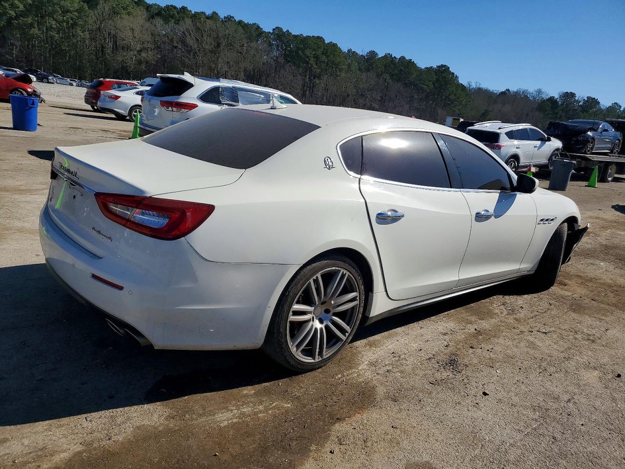 2017 Maserati Quattroporte s