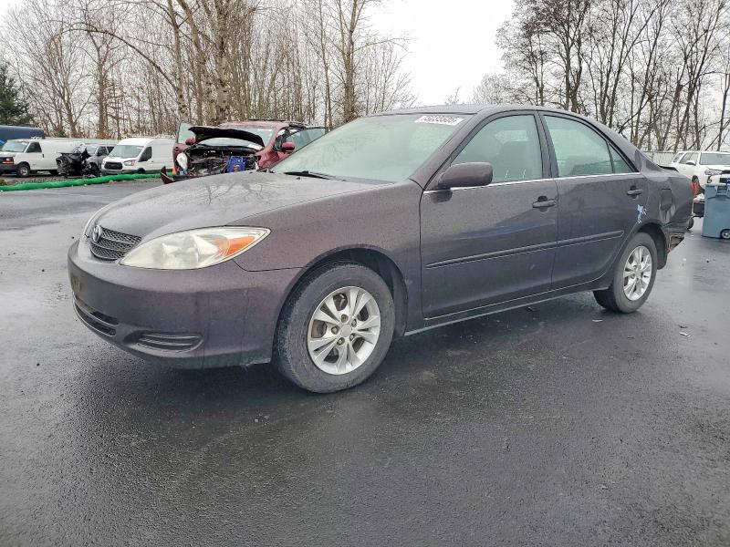 2004 Toyota Camry le