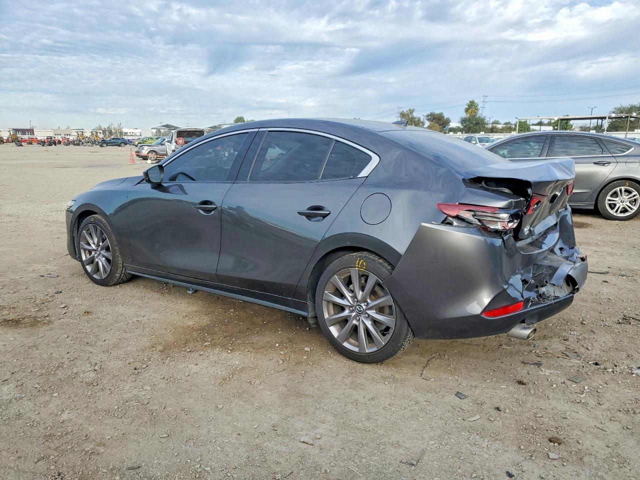 2019 Mazda 3 Premium