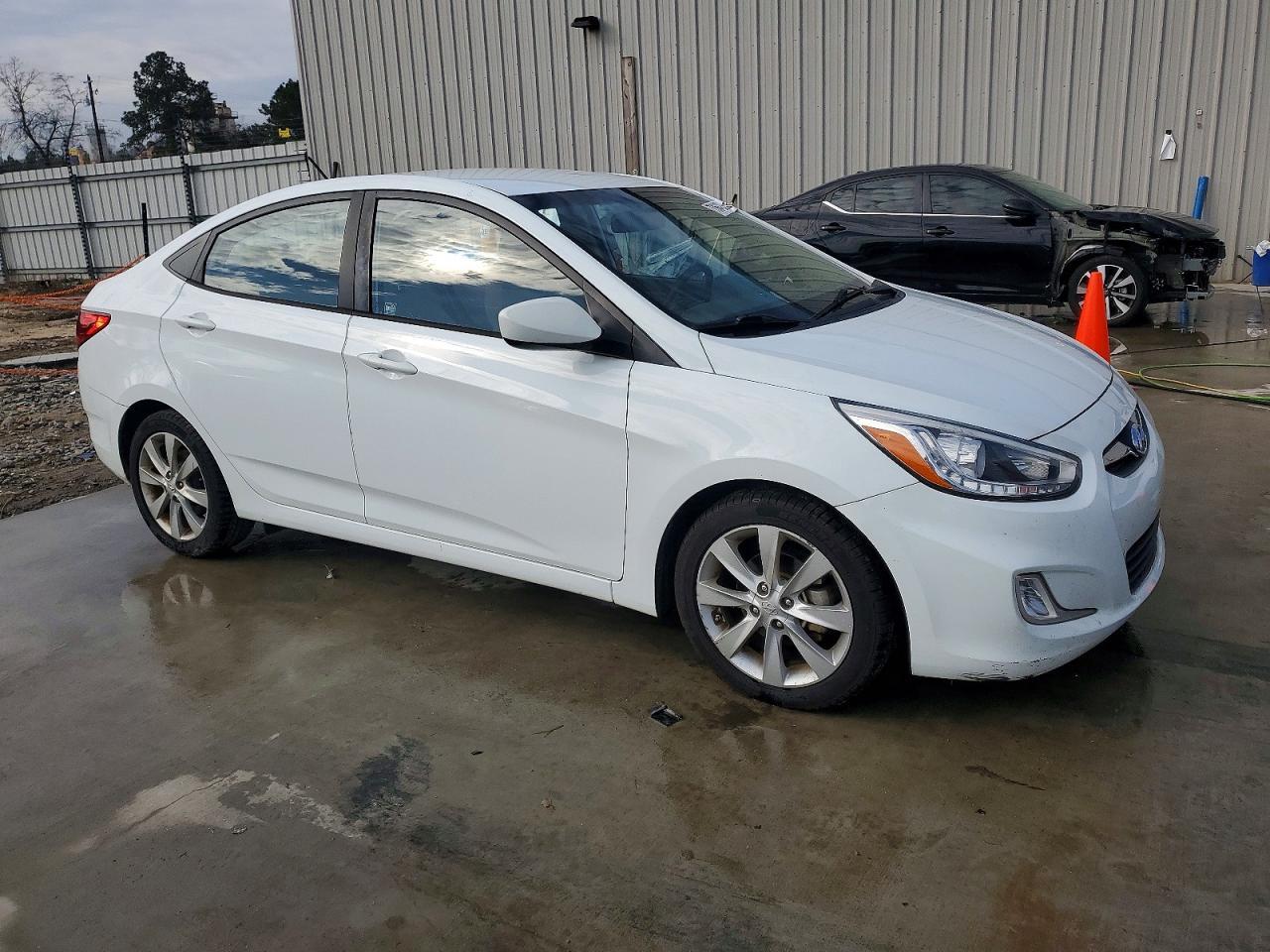 2014 Hyundai Accent gls