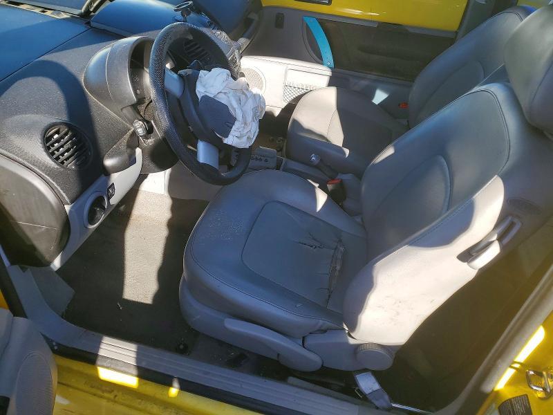 2002 Volkswagen New Beetle gls