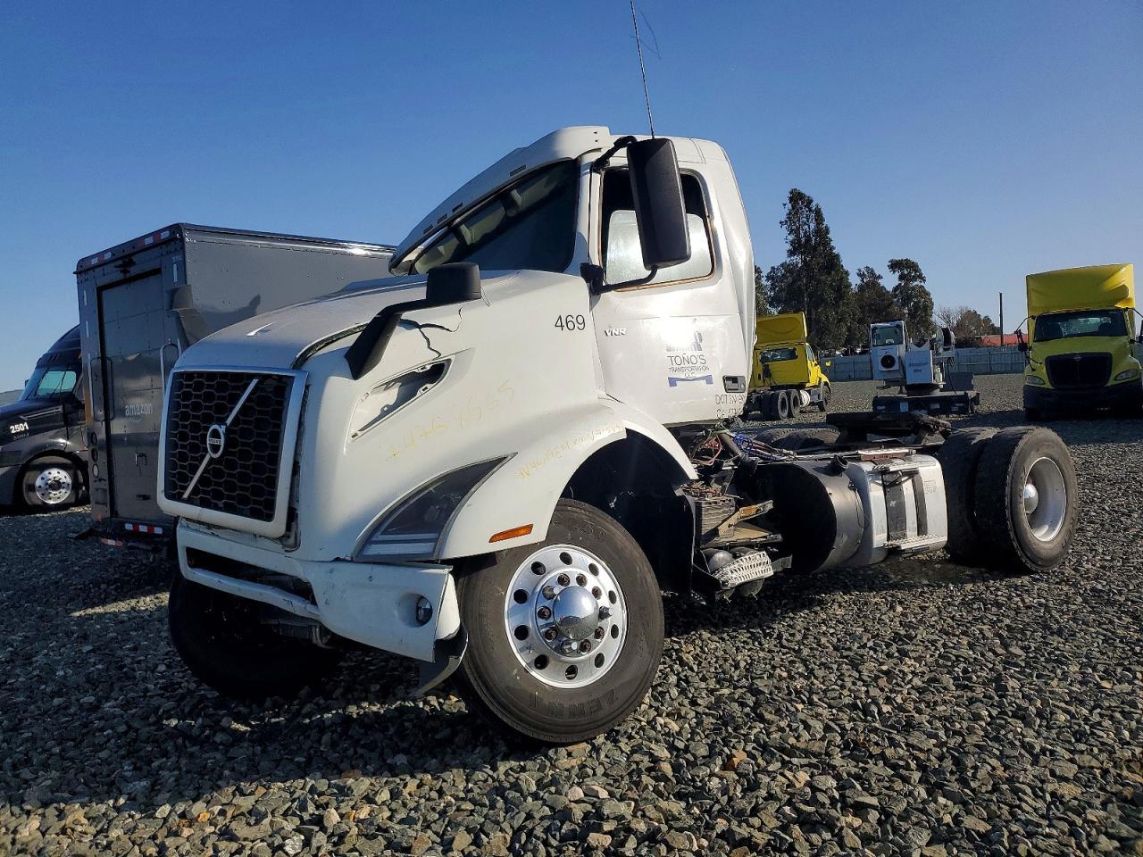 2019 Volvo VNR