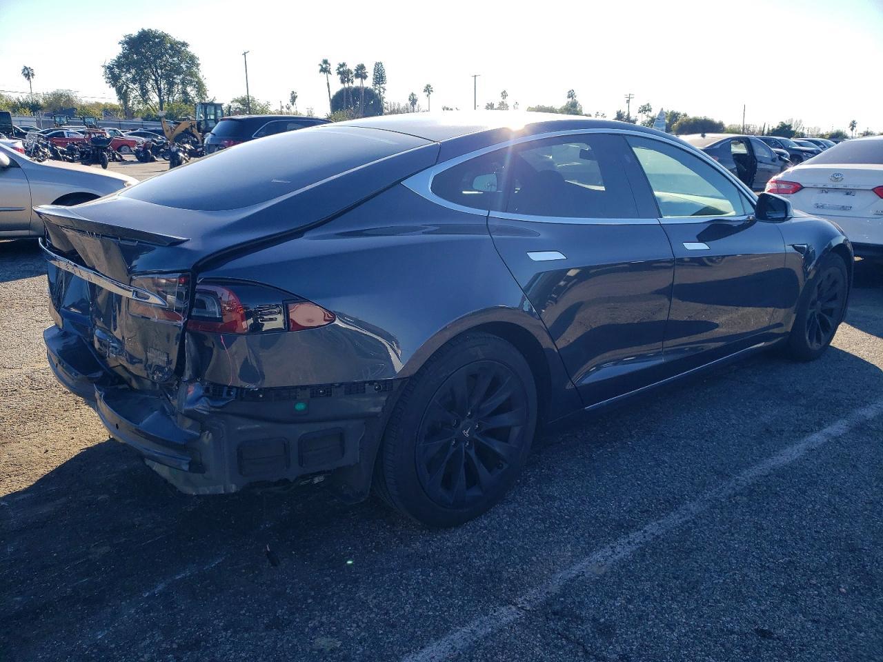 2018 Tesla Model s