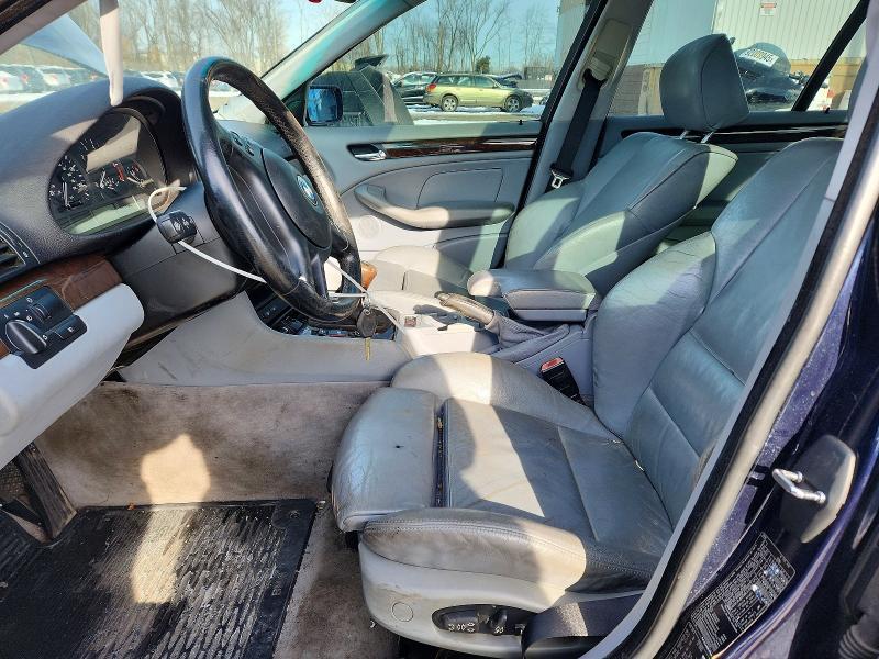 2001 BMW 325 i