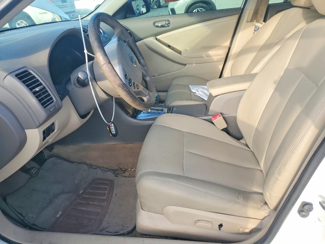2012 Nissan Altima Base