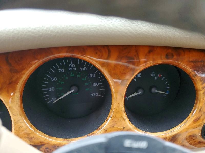 2002 Jaguar Vandenplas