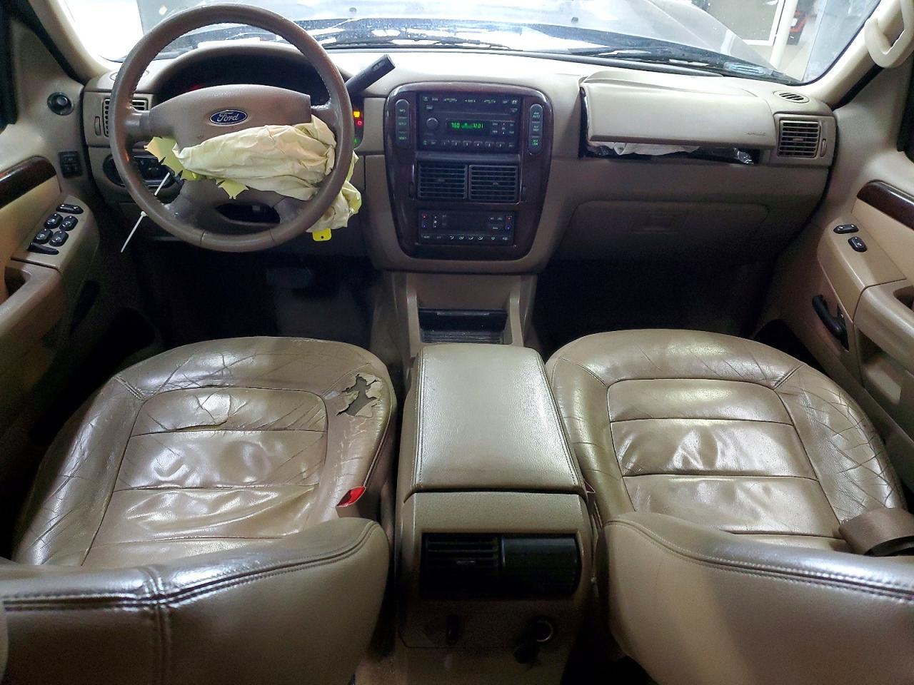 2004 Ford Explorer