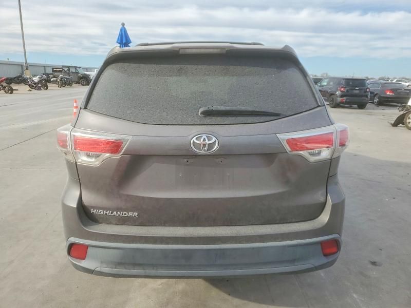 2016 Toyota Highlander le
