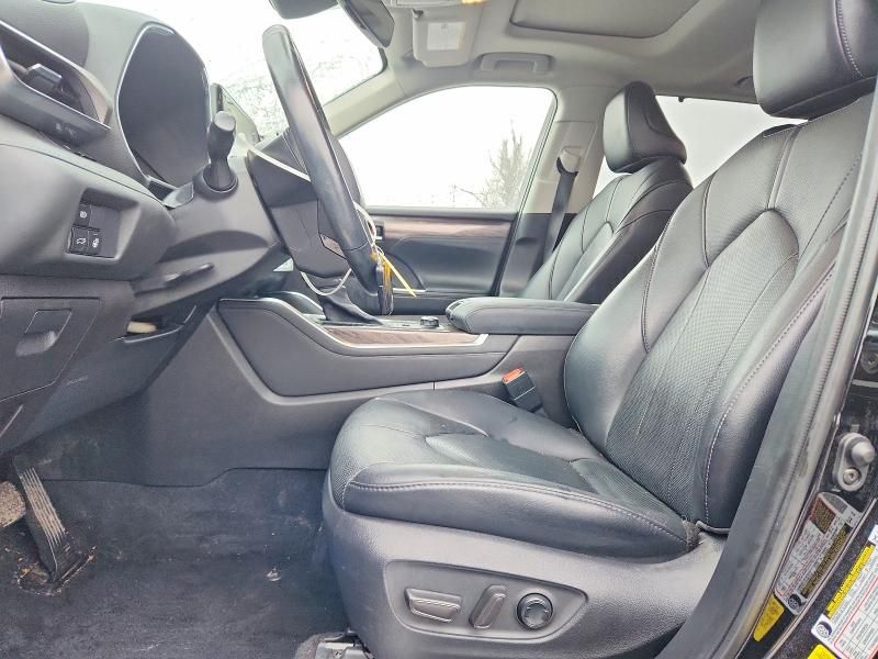 2021 Toyota Highlander Limited