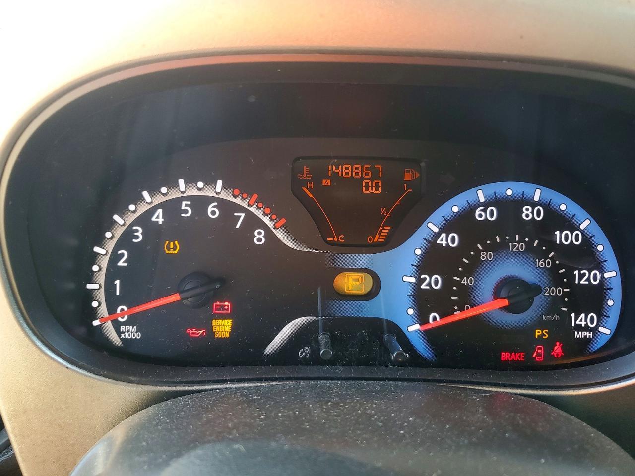 2011 Nissan Cube Base