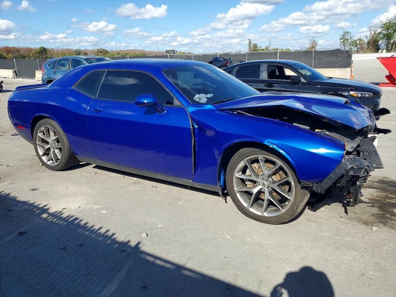 2022 Dodge Challenger gt