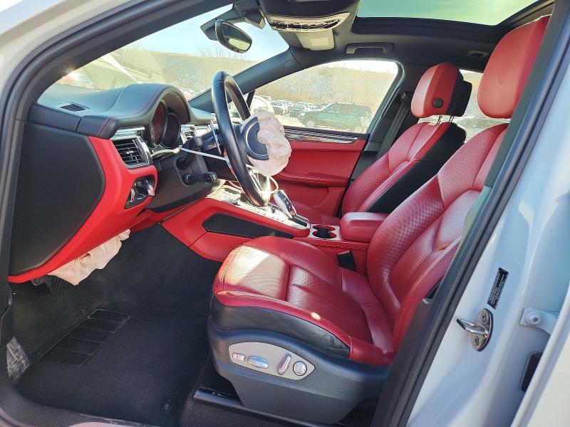 2015 Porsche Macan s