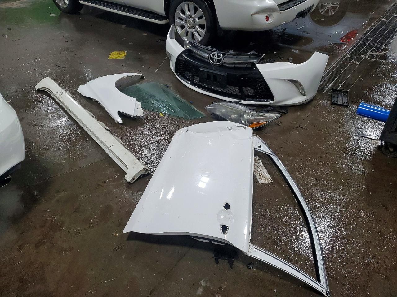 2016 Toyota Camry le