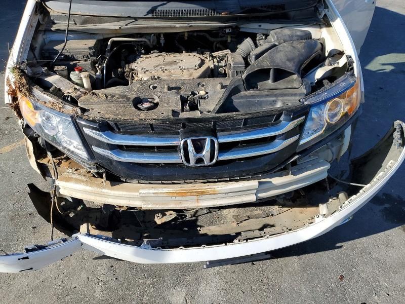 2014 Honda Odyssey Touring