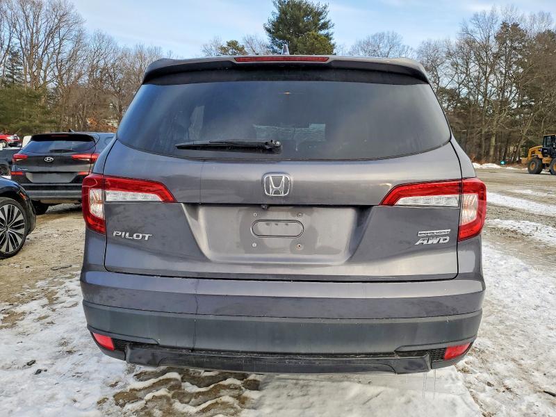 2021 Honda Pilot se