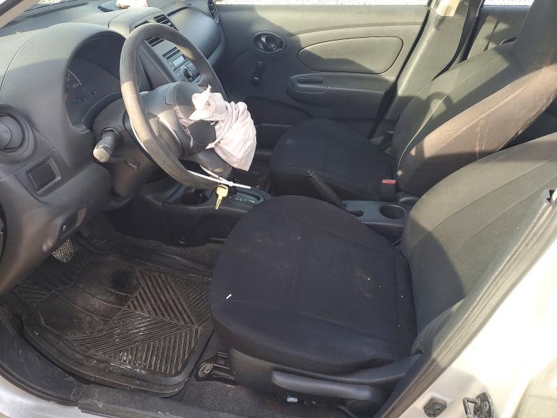 2013 Nissan Versa s