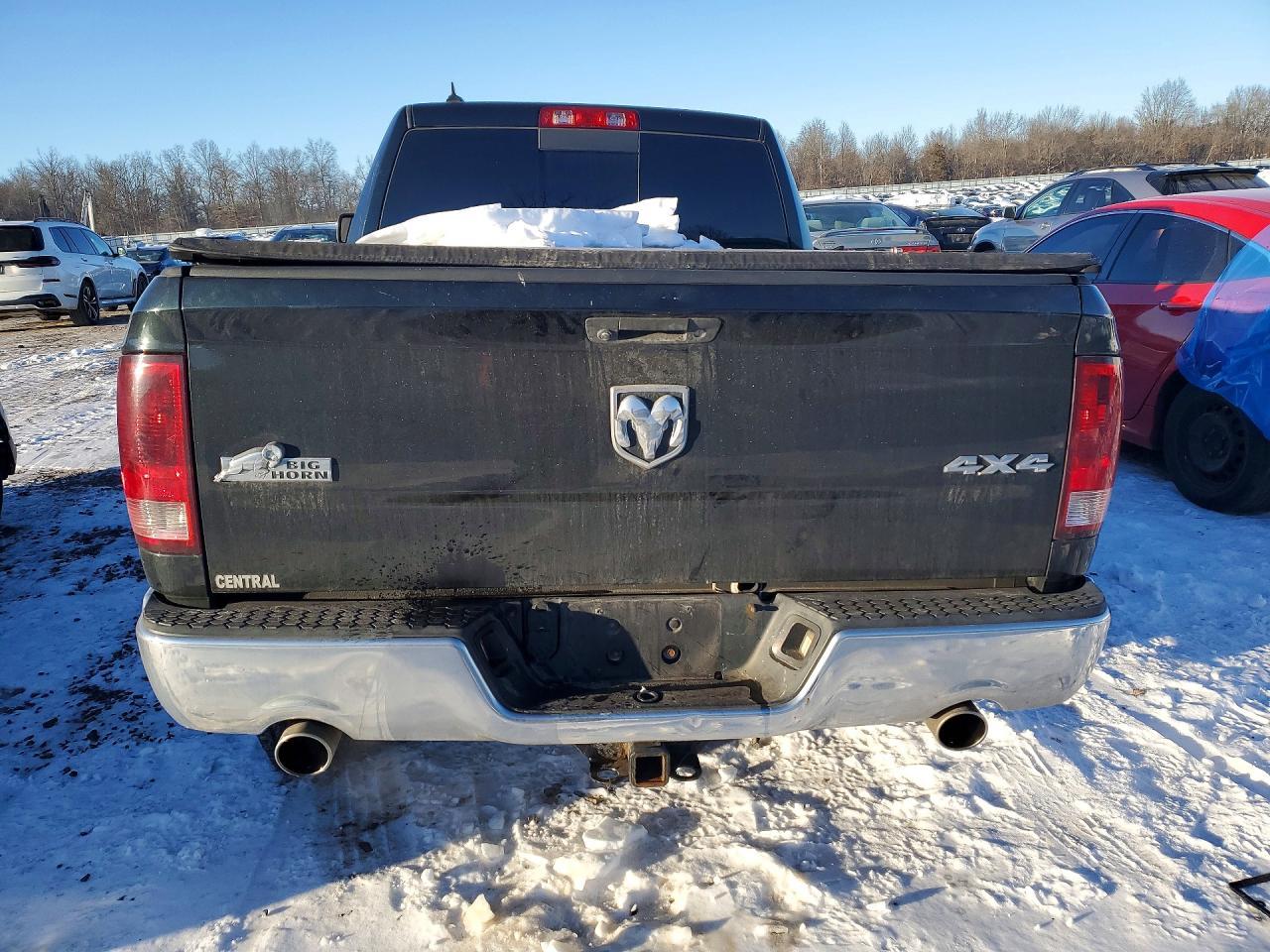 2015 Dodge RAM 1500 SLT